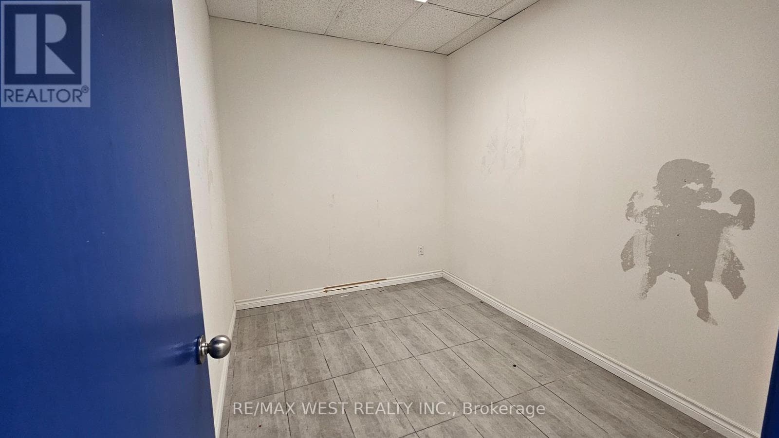 Office at 205- 174 Harwood Avenue, Ajax (South West), Ontario - Photo 6 - RE/MAX Garden City Realty