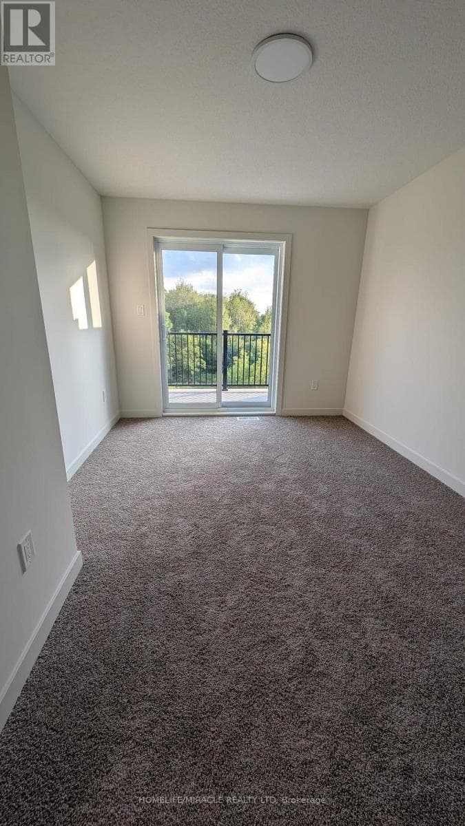 Single Family at 124- 824 Woolwich Street, Guelph (Riverside Park), Ontario - Photo 3 - RE/MAX Garden City Realty