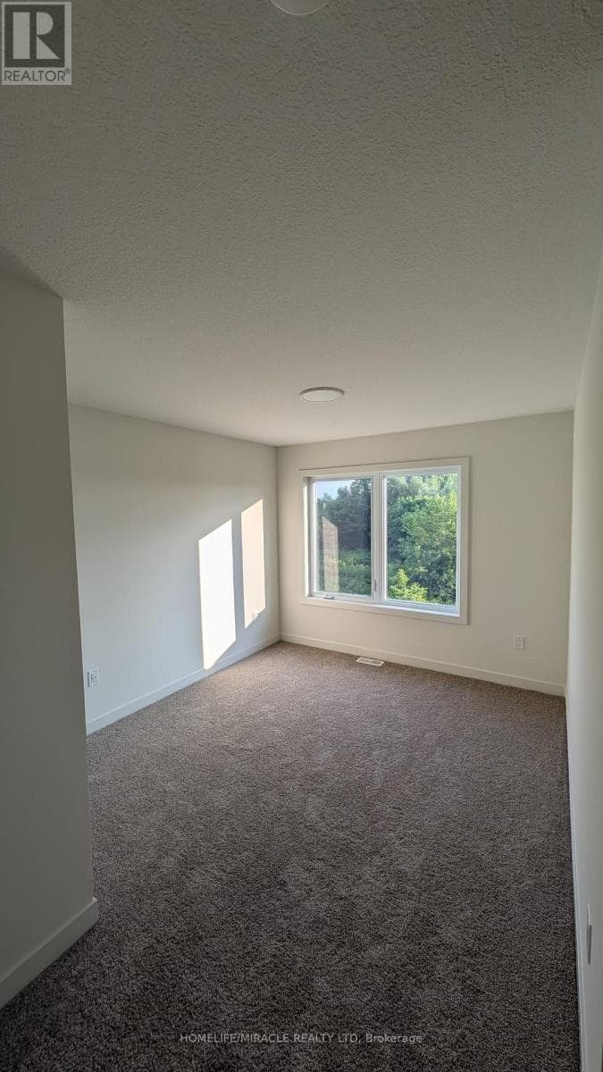 Single Family at 124- 824 Woolwich Street, Guelph (Riverside Park), Ontario - Photo 6 - RE/MAX Garden City Realty