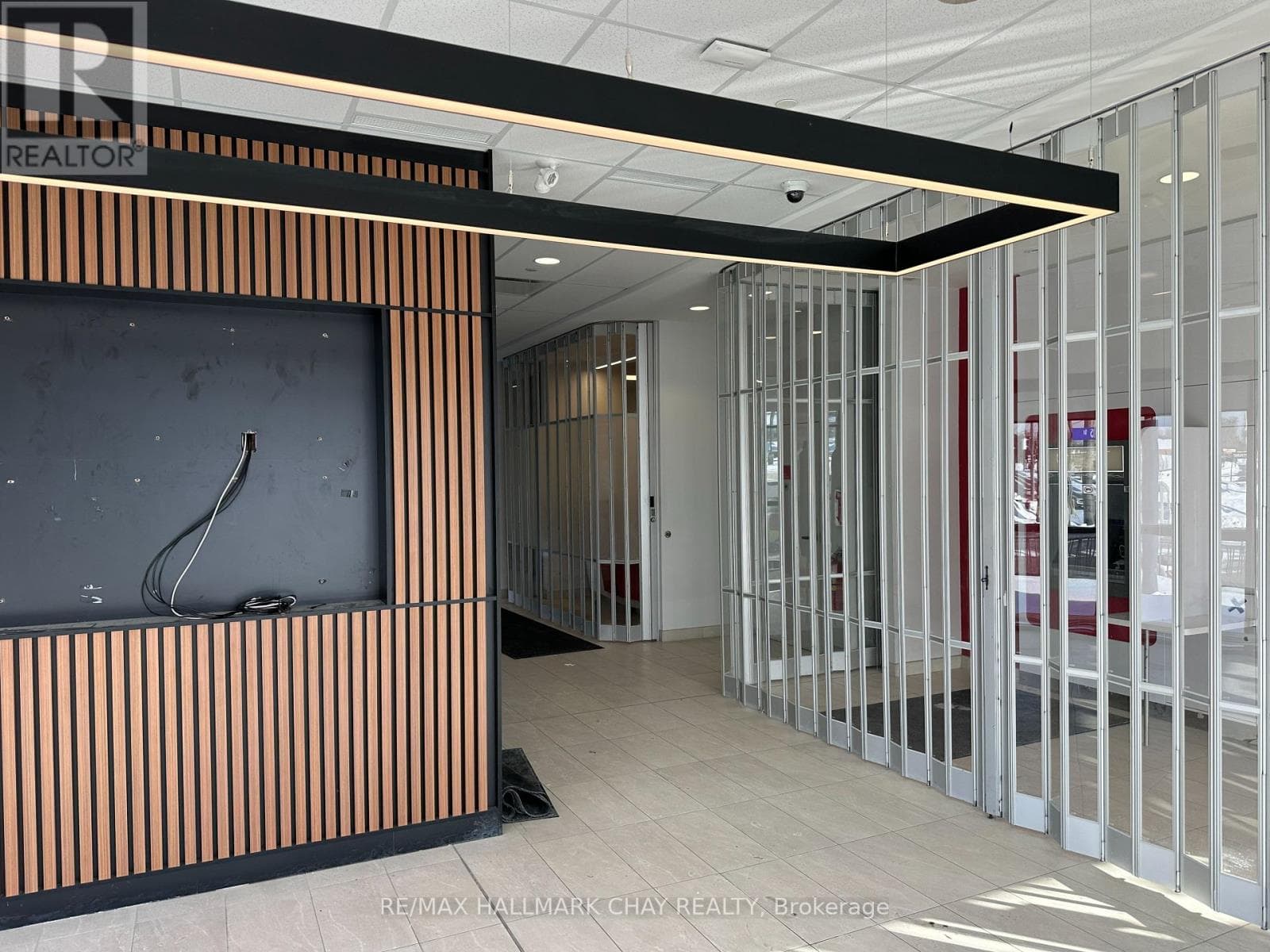 Retail at 13- 72 Davis Drive, Newmarket (Central Newmarket), Ontario - Photo 5 - RE/MAX Garden City Realty