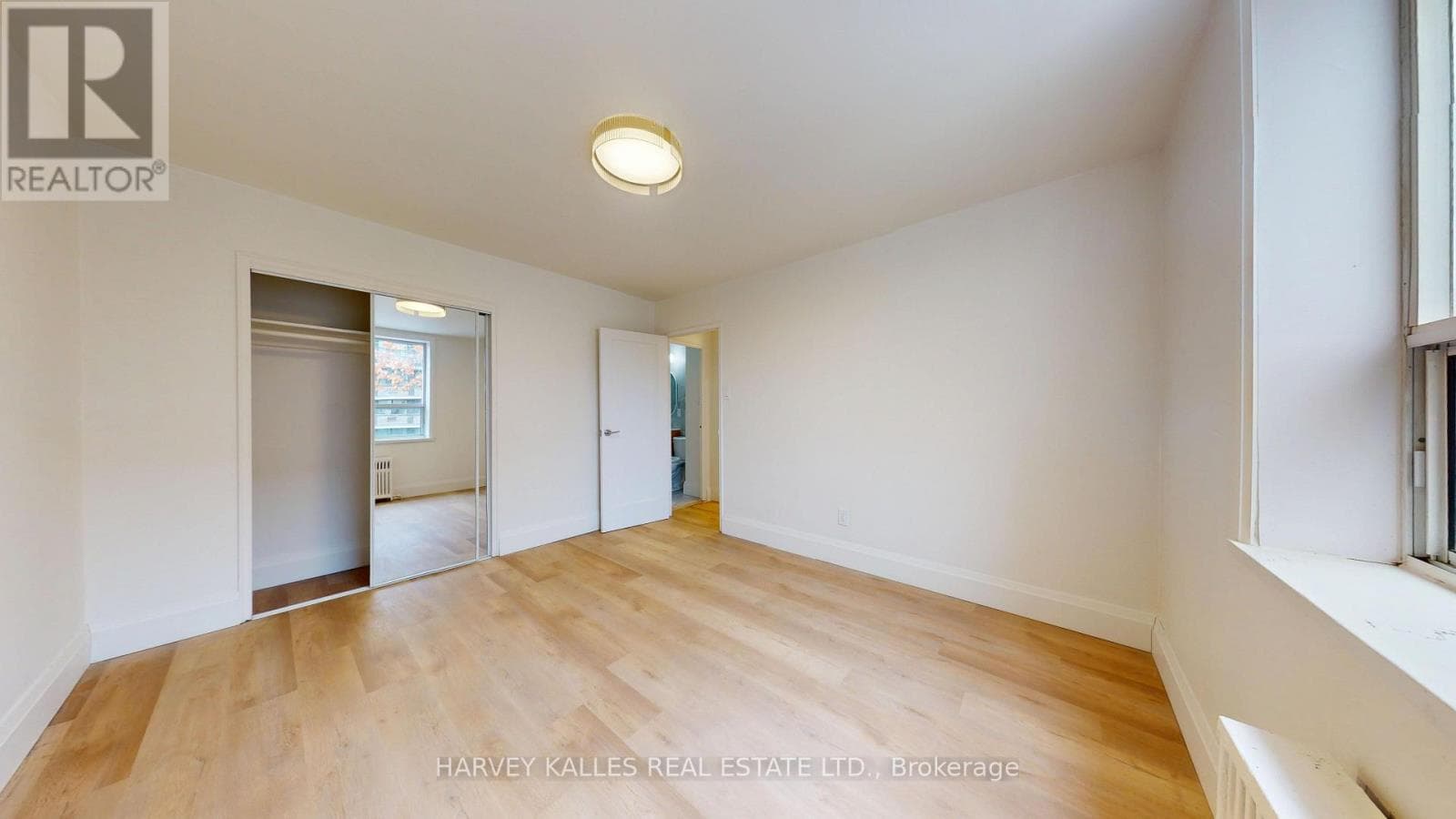 Multi-family at 14- 1 Marquette Avenue, Toronto (Englemount-Lawrence), Ontario - Photo 10 - RE/MAX Garden City Realty