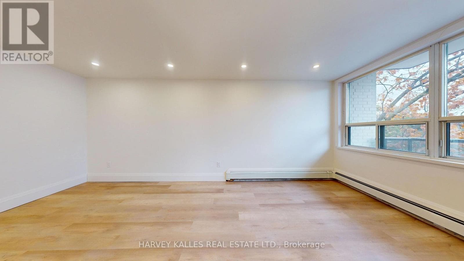 Multi-family at 14- 1 Marquette Avenue, Toronto (Englemount-Lawrence), Ontario - Photo 3 - RE/MAX Garden City Realty