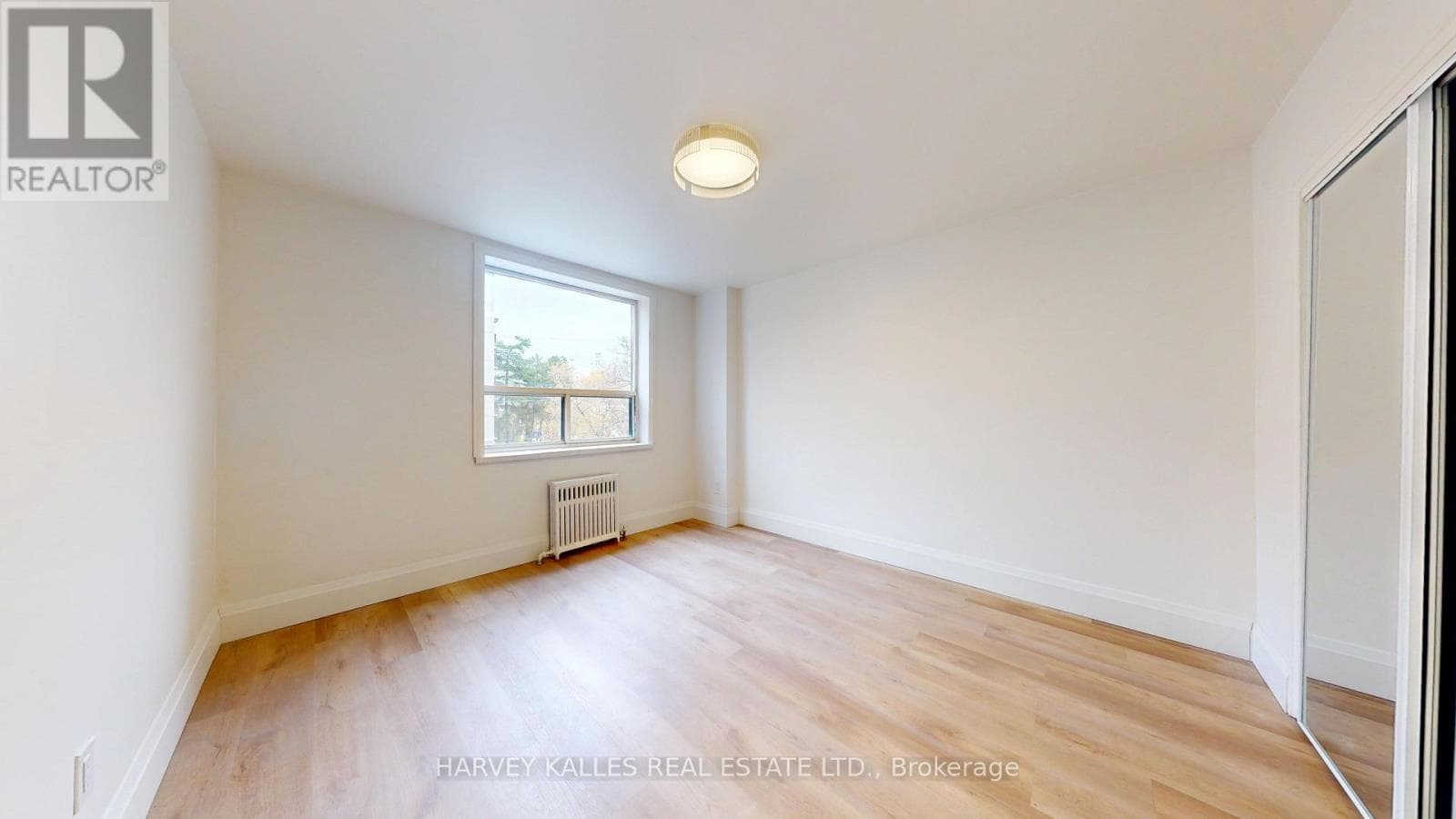 Multi-family at 14- 1 Marquette Avenue, Toronto (Englemount-Lawrence), Ontario - Photo 8 - RE/MAX Garden City Realty