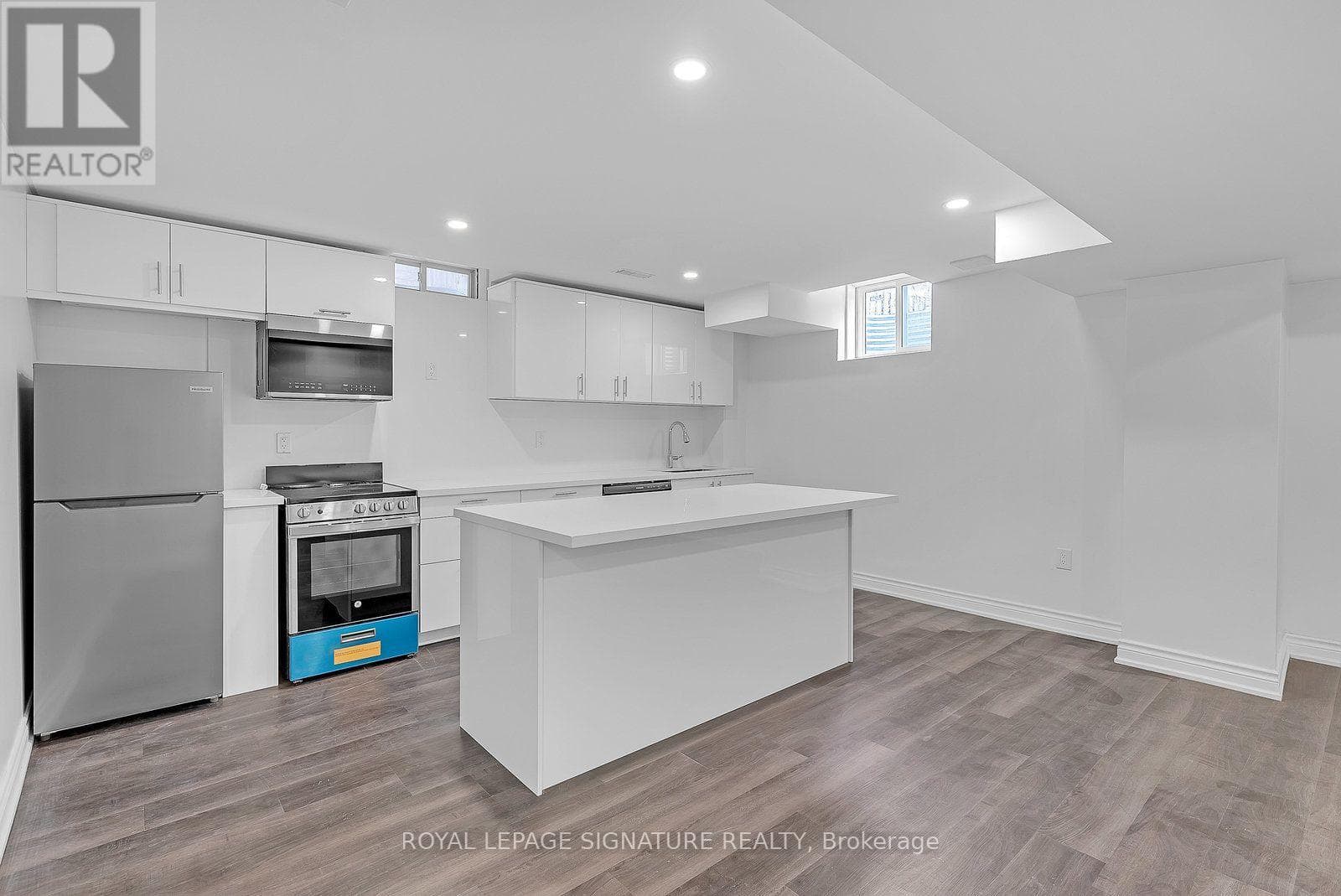 Single Family at BSMT- 353 Wood Duck Lane, Newmarket (Woodland Hill), Ontario - Photo 6 - RE/MAX Garden City Realty