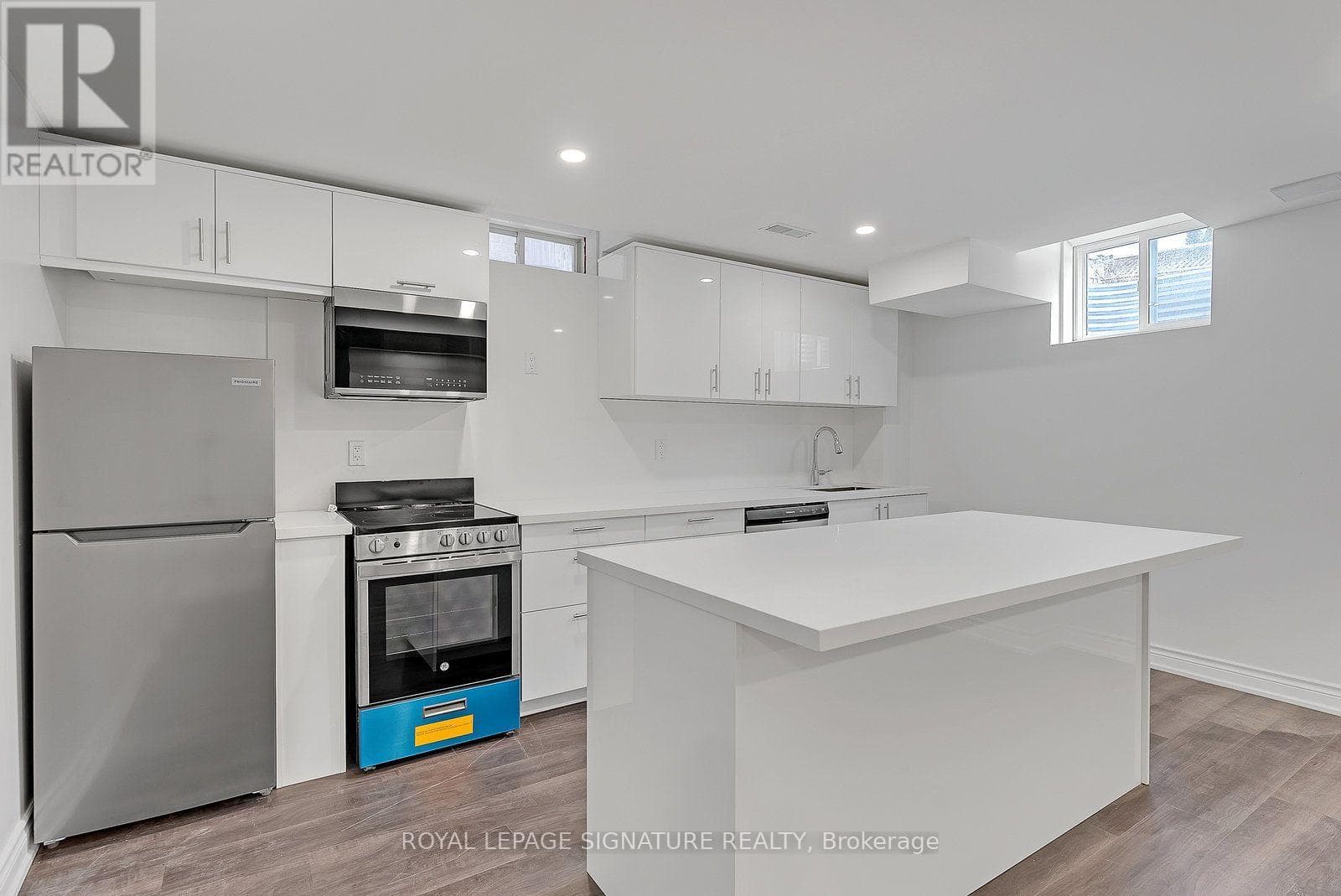 Single Family at BSMT- 353 Wood Duck Lane, Newmarket (Woodland Hill), Ontario - Photo 8 - RE/MAX Garden City Realty