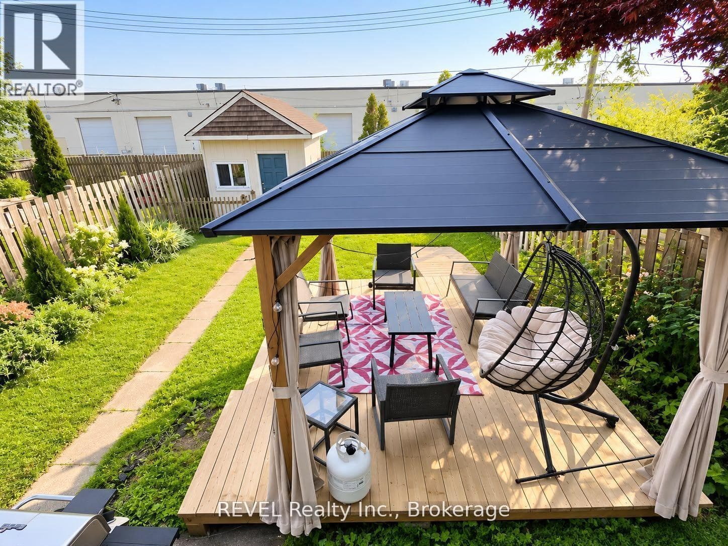 Single Family at UPPER- 52 BULA Drive, St. Catharines (Lakeport), Ontario - Photo 10 - RE/MAX Garden City Realty