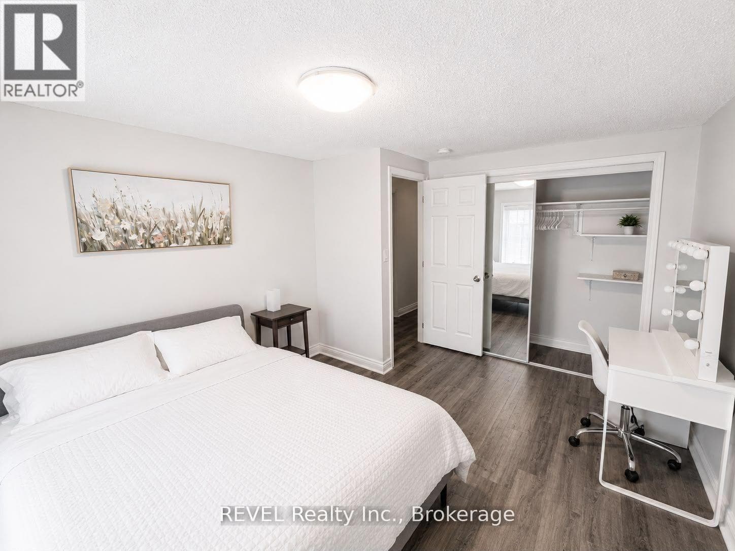 Single Family at UPPER- 52 BULA Drive, St. Catharines (Lakeport), Ontario - Photo 5 - RE/MAX Garden City Realty
