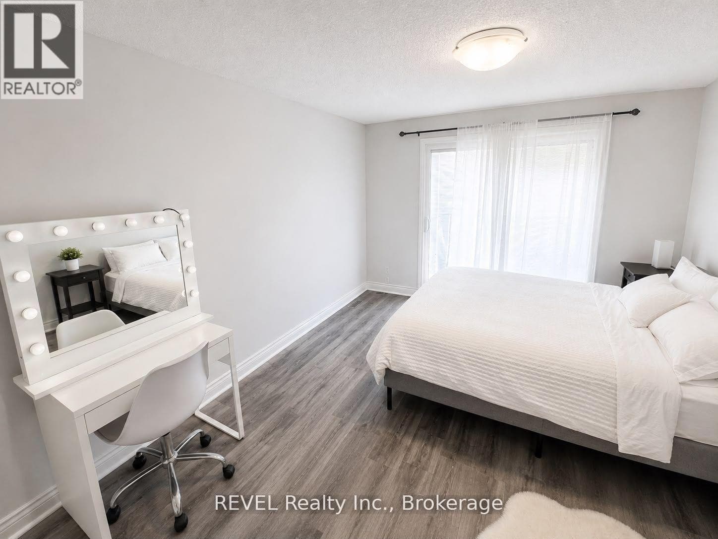 Single Family at UPPER- 52 BULA Drive, St. Catharines (Lakeport), Ontario - Photo 6 - RE/MAX Garden City Realty