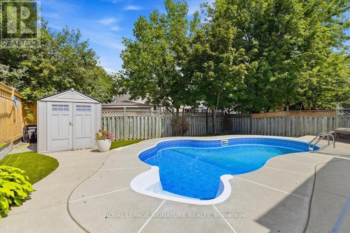 50 Lumsden Crescent