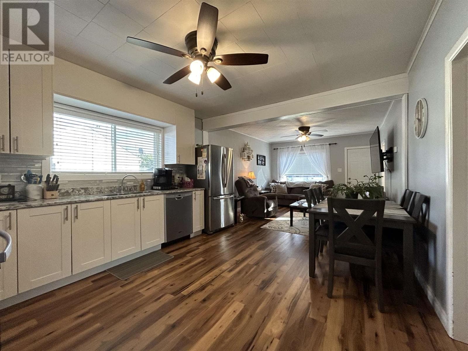 Single Family at , Fort Frances, Ontario - Photo 2 - RE/MAX Garden City Realty