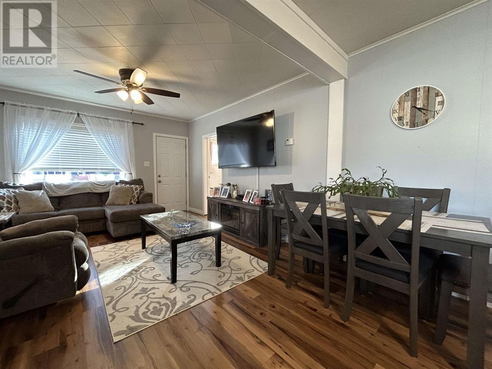 Single Family at , Fort Frances, Ontario - Photo 3 - RE/MAX Garden City Realty