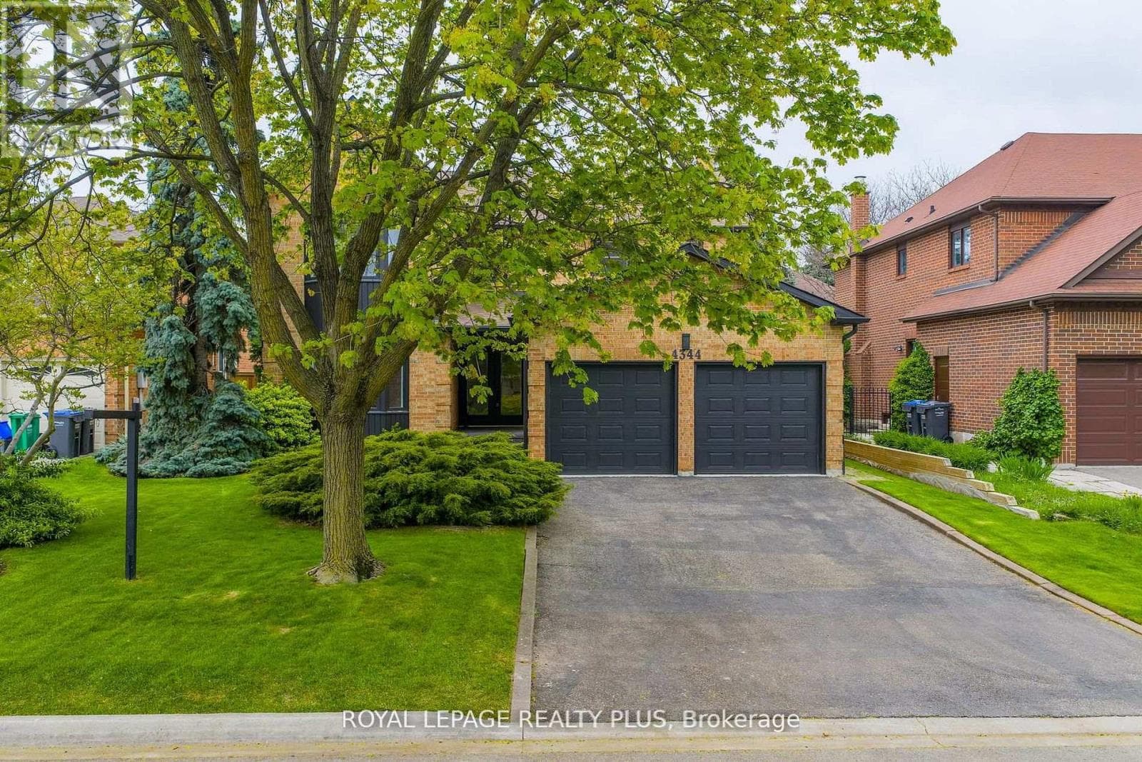 4344 Dallas Court