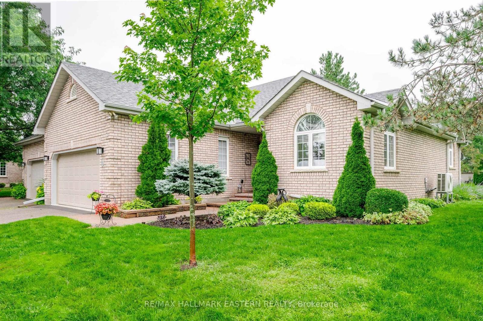 Single Family at 2- 300 Franmor Drive, Peterborough (Ashburnham Ward 4), Ontario - Photo 3 - RE/MAX Garden City Realty