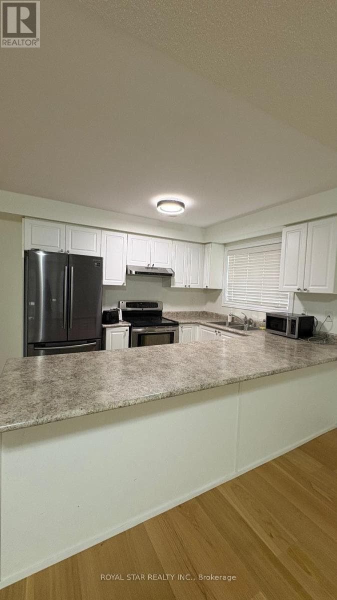 Single Family at 31- 200 Veterans Drive, Brampton (Northwest Brampton), Ontario - Photo 3 - RE/MAX Garden City Realty