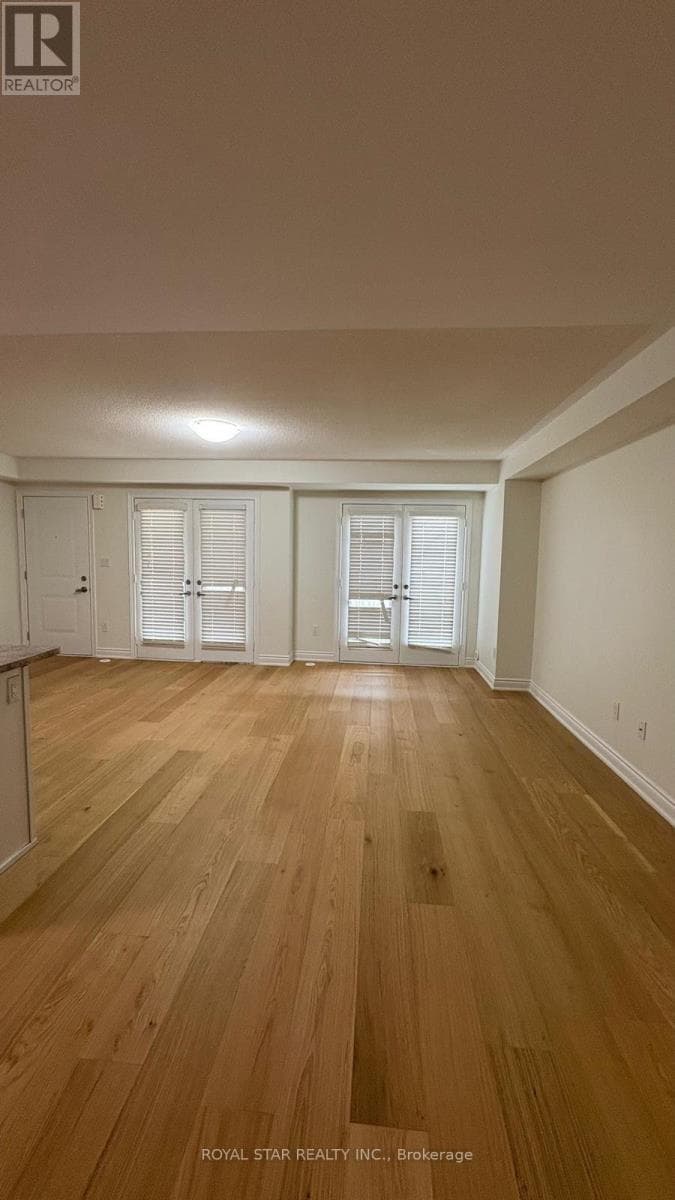 Single Family at 31- 200 Veterans Drive, Brampton (Northwest Brampton), Ontario - Photo 5 - RE/MAX Garden City Realty