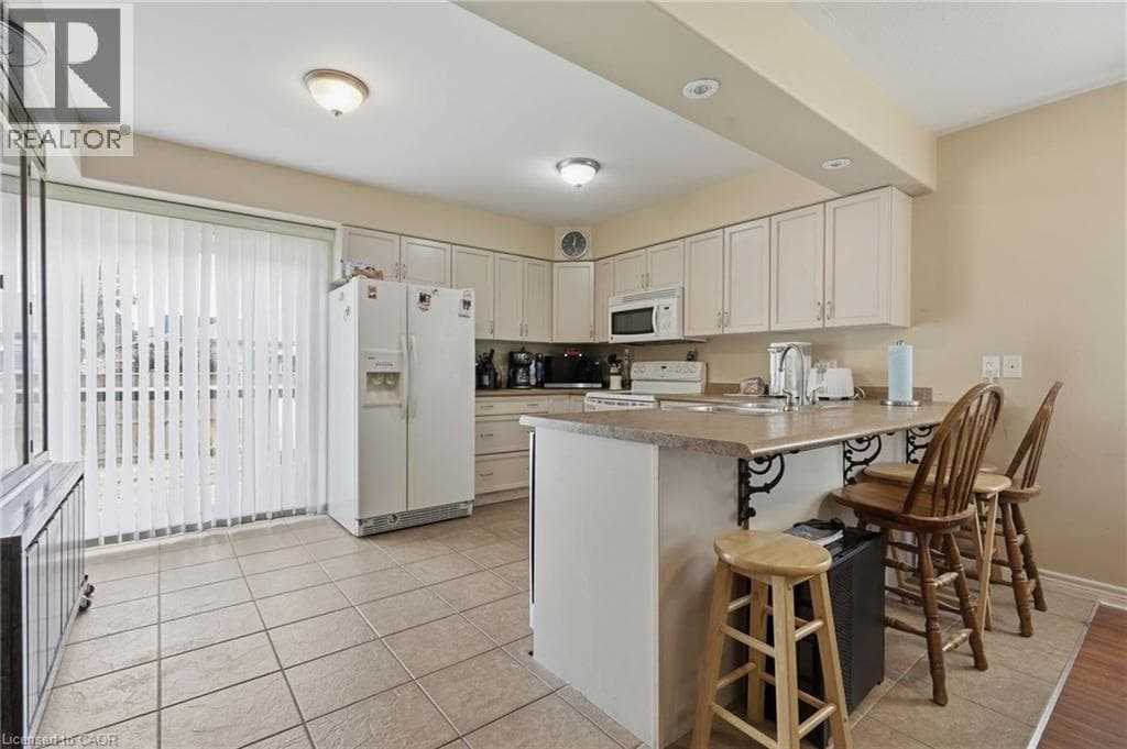 Single Family at 58 SATURN Road, Port Colborne, Ontario - Photo 9 - RE/MAX Garden City Realty