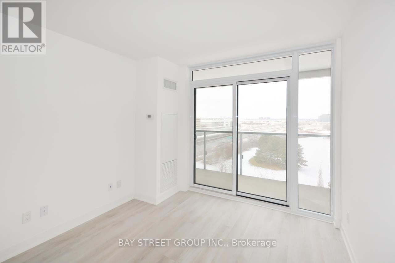 Single Family at 1010- 120 Varna Drive, Toronto (Englemount-Lawrence), Ontario - Photo 6 - RE/MAX Garden City Realty