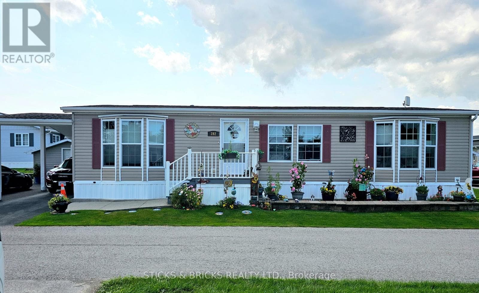 392- 3033 Townline Road