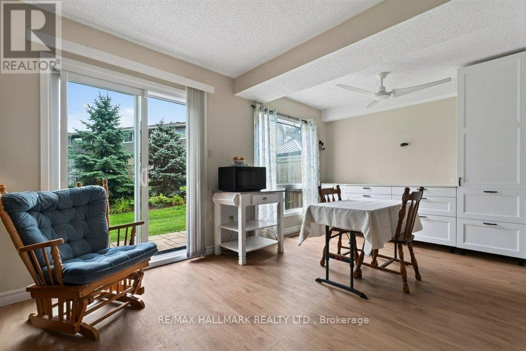 Single Family at 10- 5006 Friesen Boulevard, Lincoln (Beamsville), Ontario - Photo 9 - RE/MAX Garden City Realty