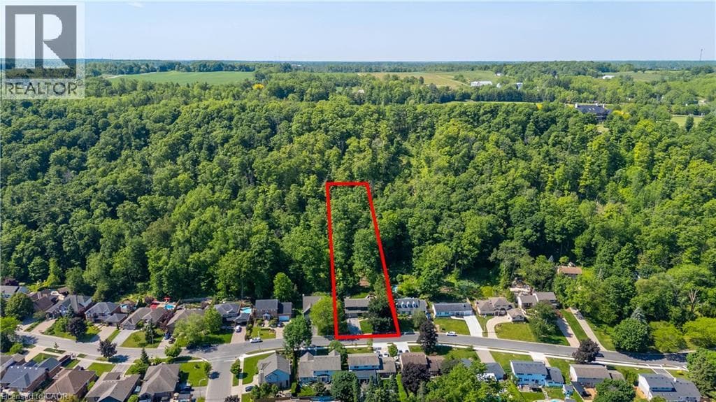 Single Family at 94 DORCHESTER Drive, Grimsby, Ontario - Photo 3 - RE/MAX Garden City Realty