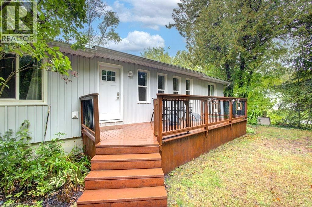 Single Family at 505 ATTAWANDARON Road, Kincardine, Ontario - Photo 4 - RE/MAX Garden City Realty