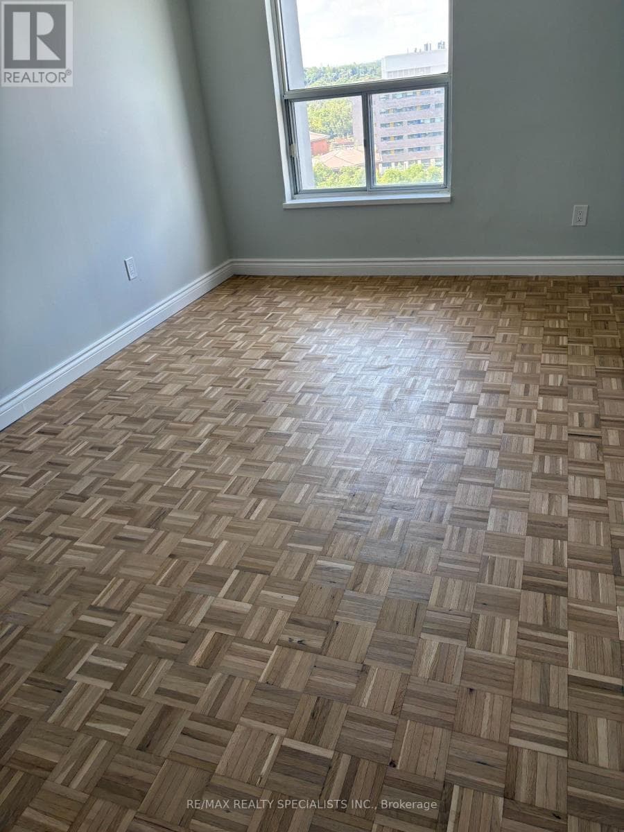 Single Family at 1810- 85 Emmett Avenue, Toronto (Mount Dennis), Ontario - Photo 5 - RE/MAX Garden City Realty