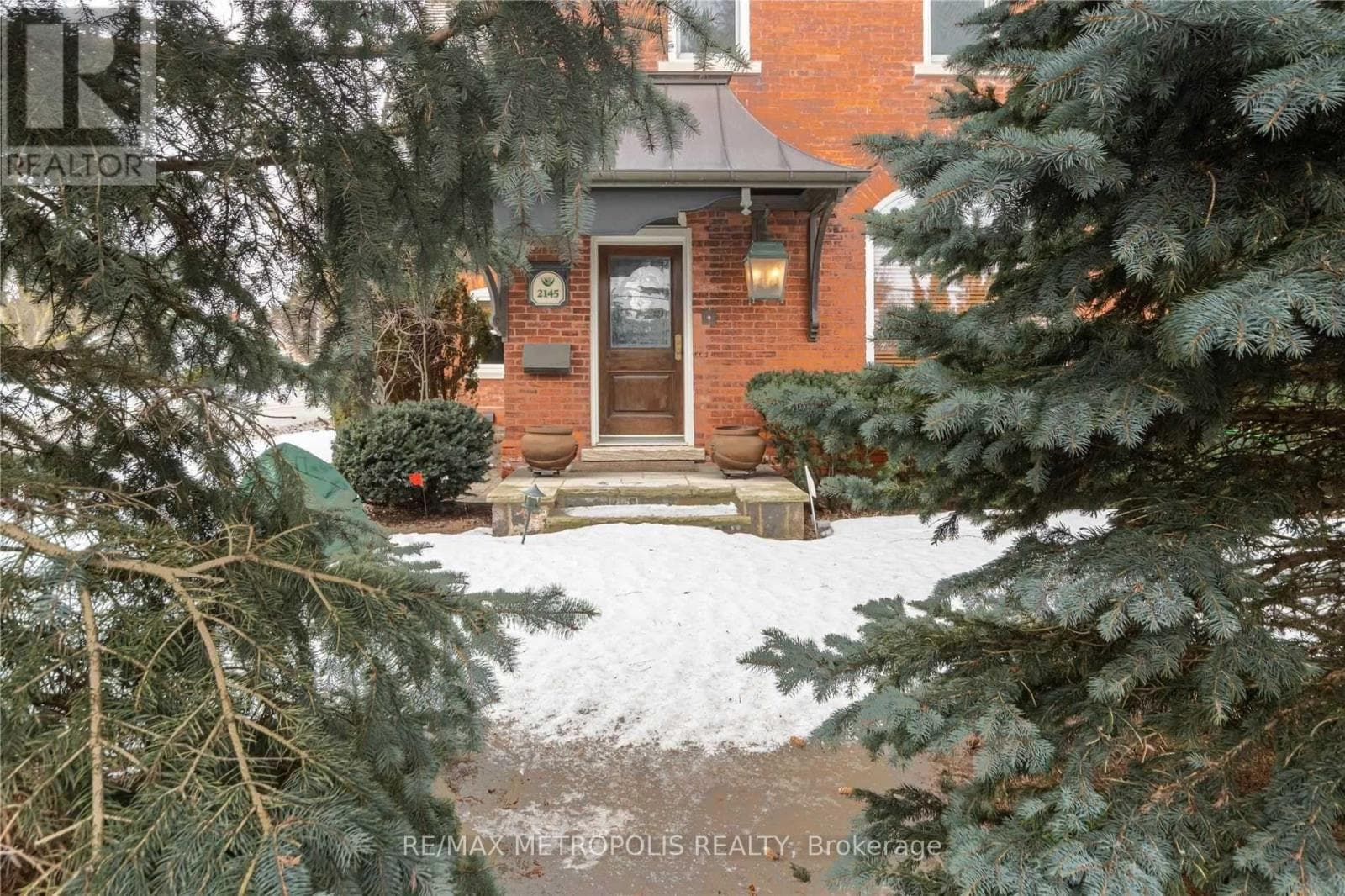 Office at 2145 King Road, King (King City), Ontario - Photo 2 - RE/MAX Garden City Realty