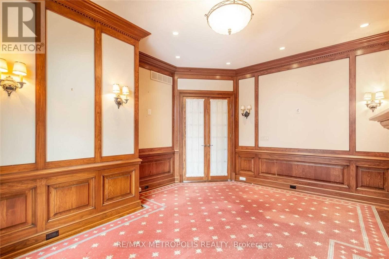 Office at 2145 King Road, King (King City), Ontario - Photo 6 - RE/MAX Garden City Realty