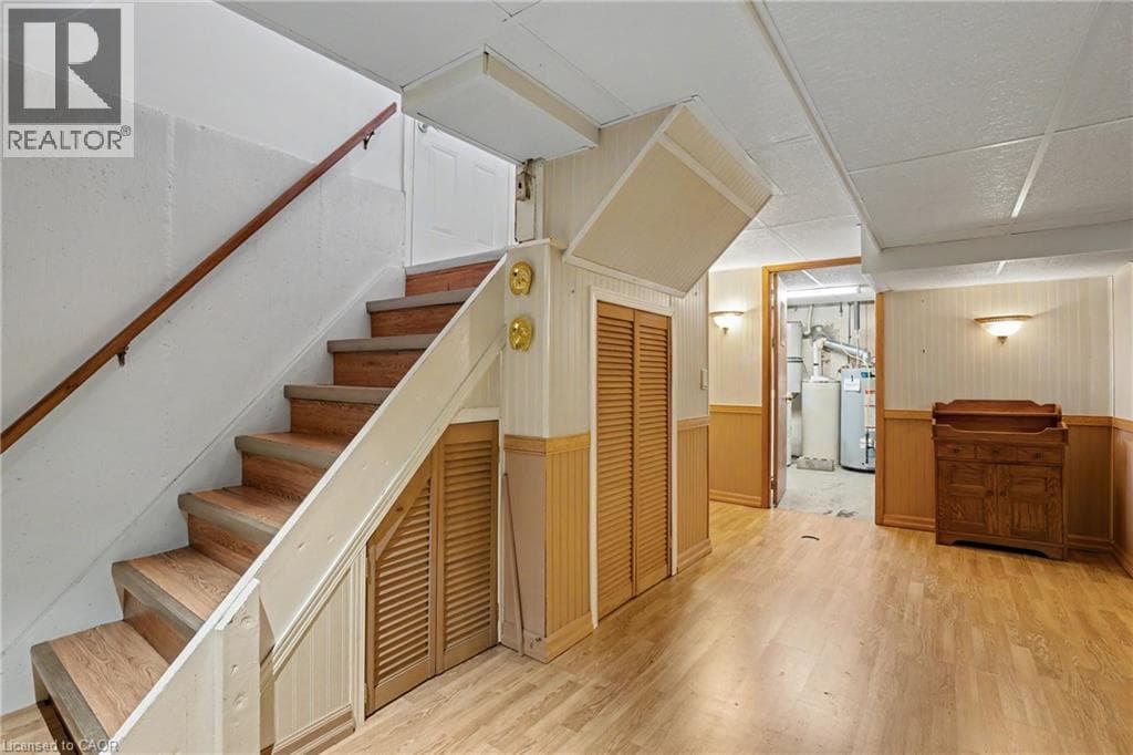 Single Family at 87 MCDONALD Avenue, Thorold, Ontario - Photo 10 - RE/MAX Garden City Realty