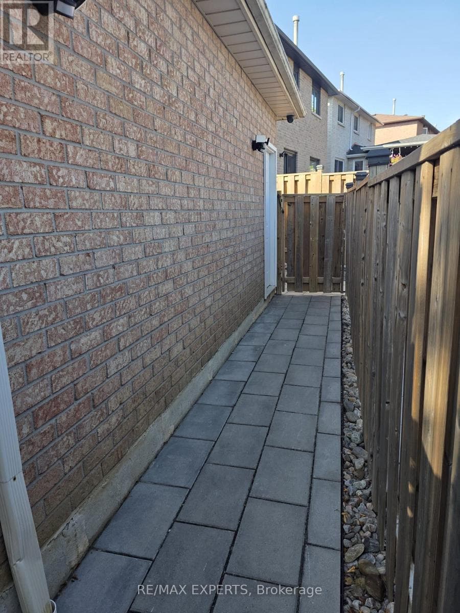 Bsmt- 20 Deer Valley Drive