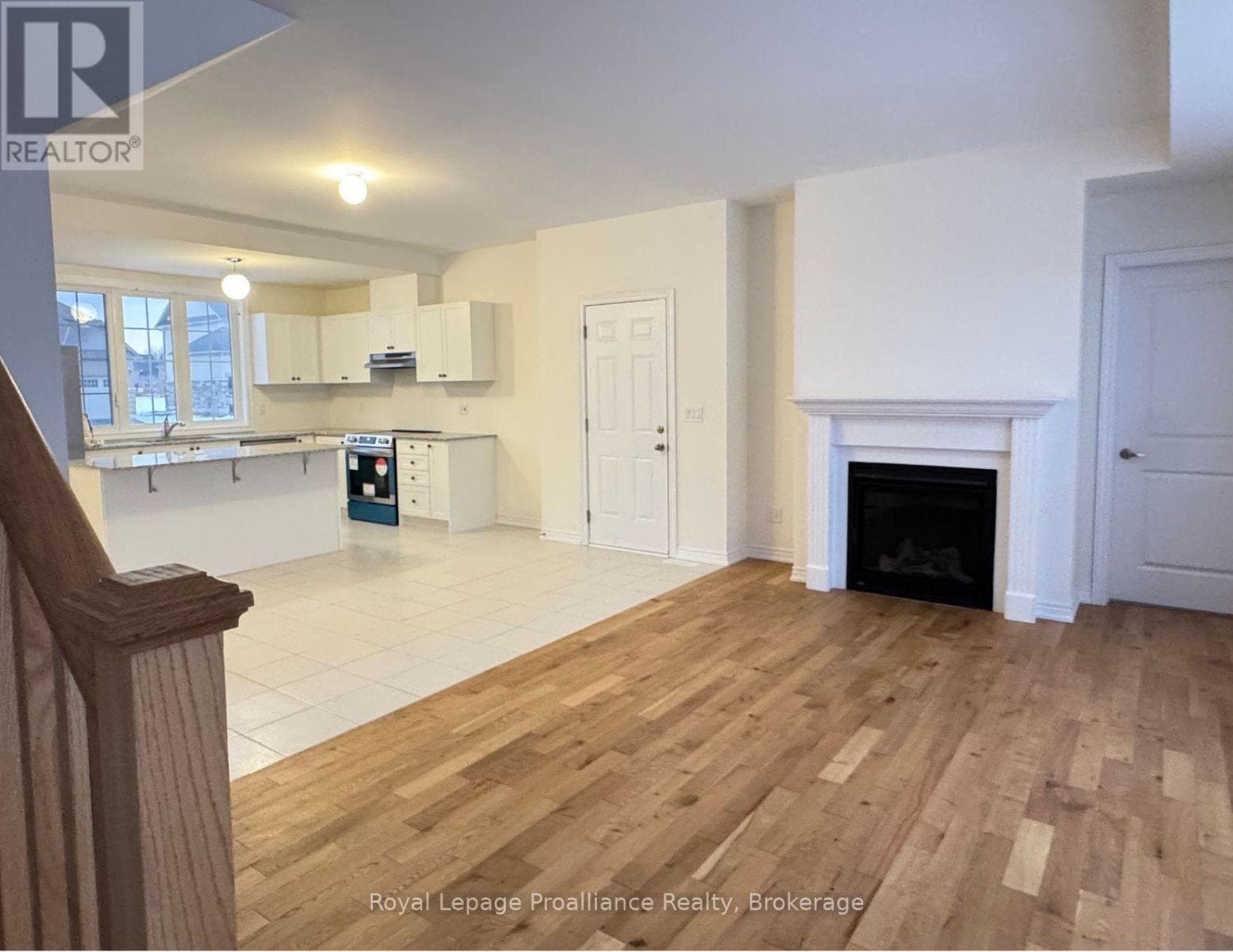 Single Family at 6 Larissa Park Drive, Quinte West (Murray Ward), Ontario - Photo 5 - RE/MAX Garden City Realty