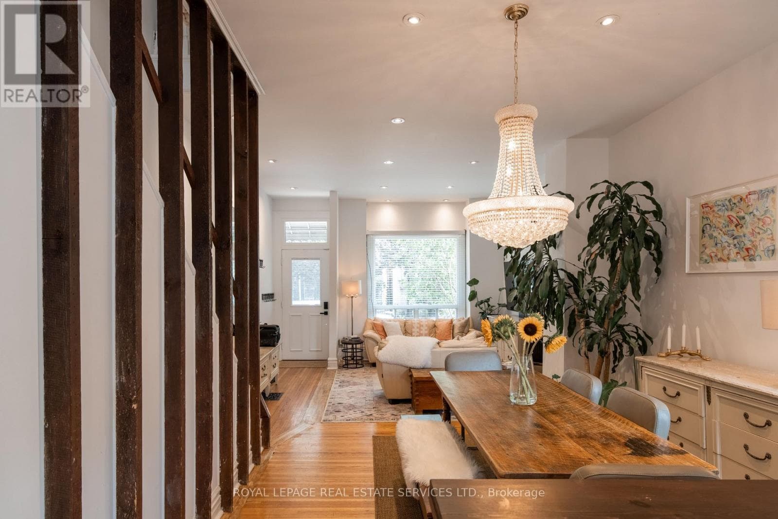 Single Family at 8 Henderson Avenue, Toronto (Trinity-Bellwoods), Ontario - Photo 7 - RE/MAX Garden City Realty