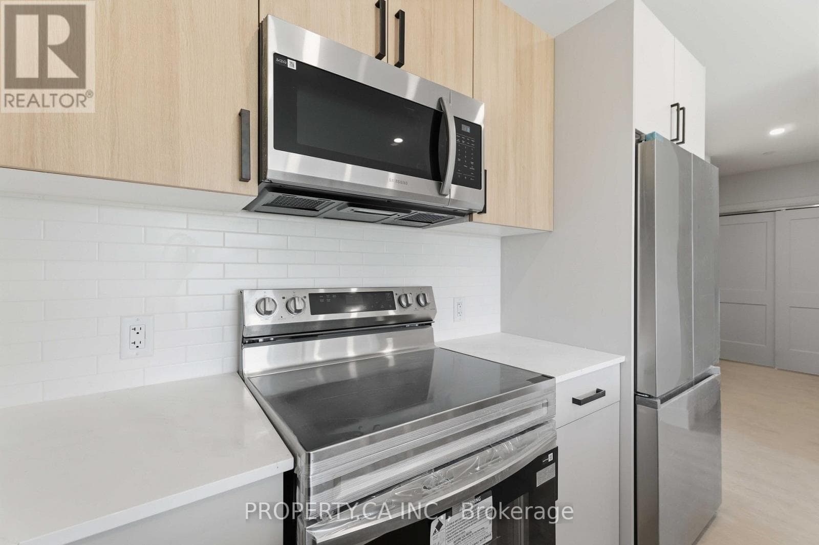 Single Family at 508- 8 Hutt Lane, Thorold (Thorold Downtown), Ontario - Photo 7 - RE/MAX Garden City Realty