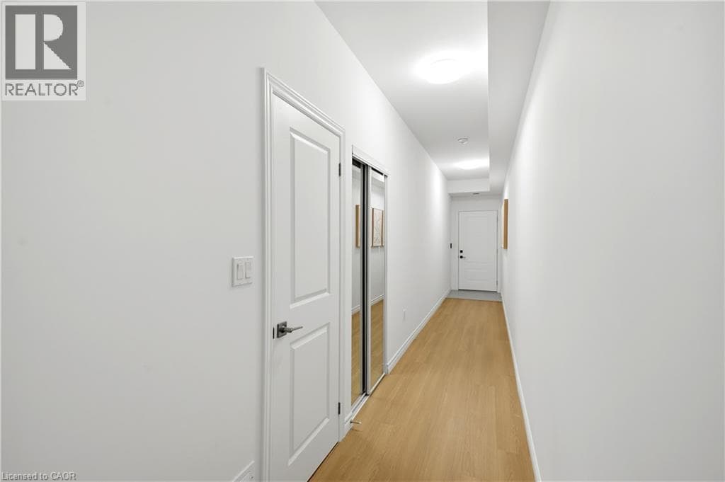 Single Family at 12- 2 SLESSOR Boulevard, Grimsby, Ontario - Photo 5 - RE/MAX Garden City Realty