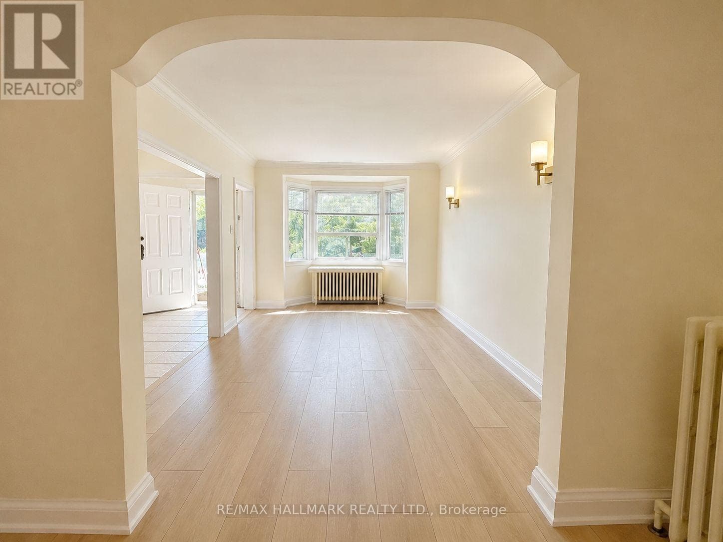 Multi-family at 333 Vaughan Road, Toronto (Humewood-Cedarvale), Ontario - Photo 6 - RE/MAX Garden City Realty