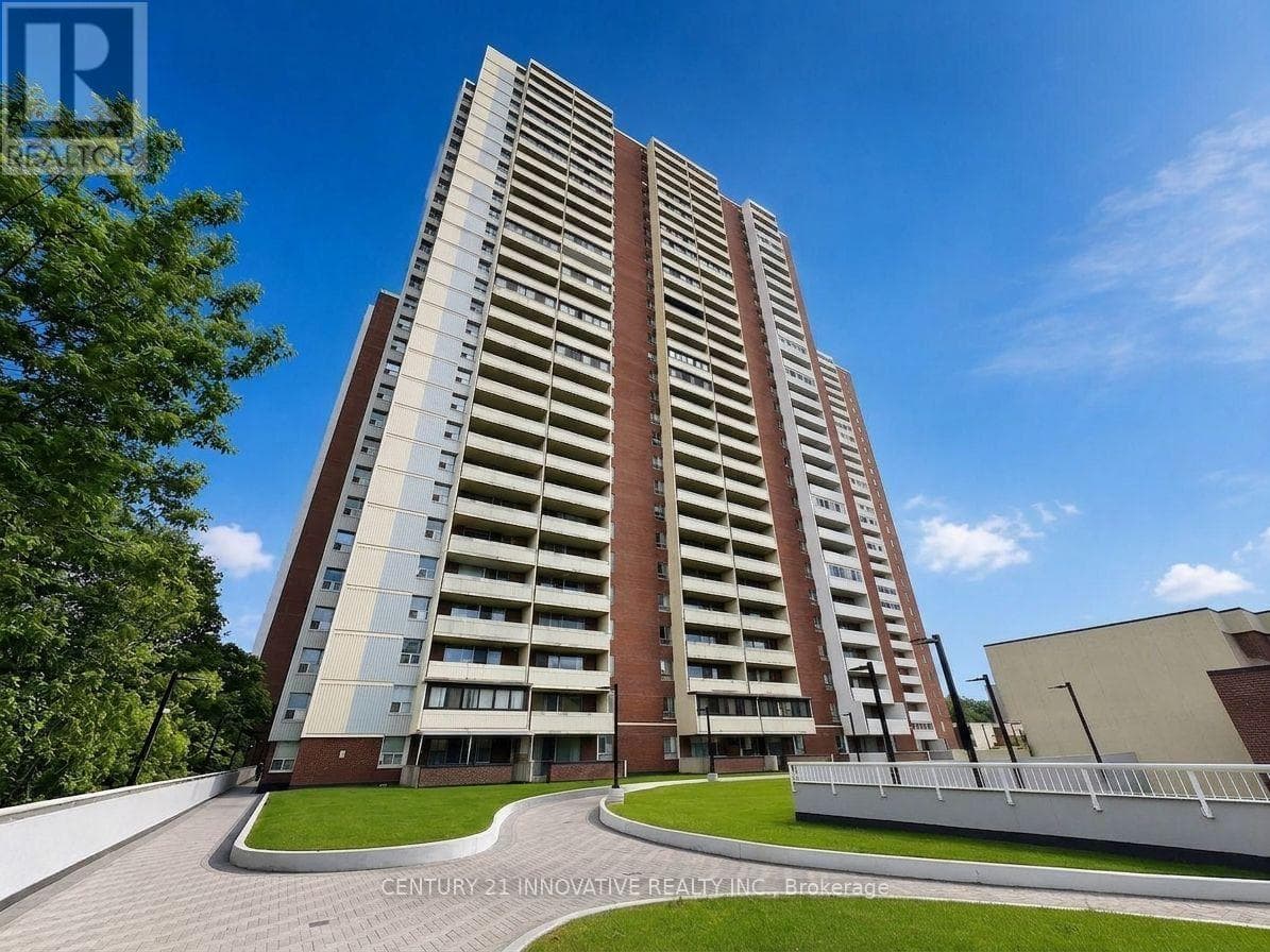 609- 1 Massey Square
