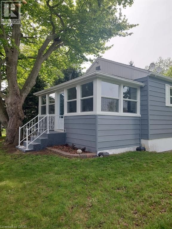 Single Family at 12189 AUGUSTINE Road, Wainfleet, Ontario - Photo 3 - RE/MAX Garden City Realty