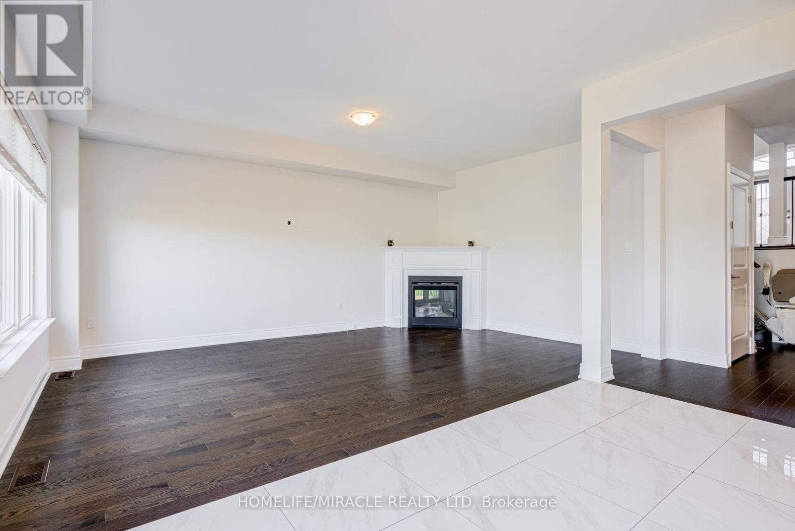 Single Family at 25 Lorne Thomas Place, New Tecumseth (Alliston), Ontario - Photo 10 - RE/MAX Garden City Realty