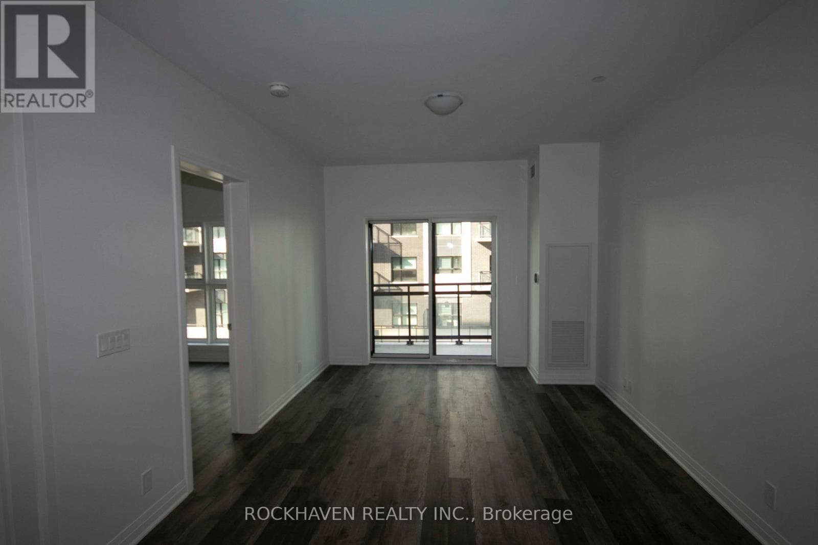Single Family at 210- 102 Grovewood Common, Oakville (GO Glenorchy), Ontario - Photo 7 - RE/MAX Garden City Realty