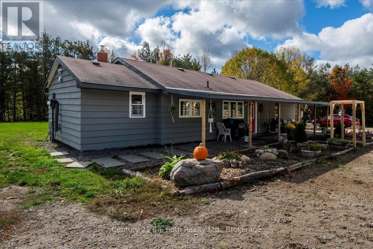 2286 Flos 10 Road