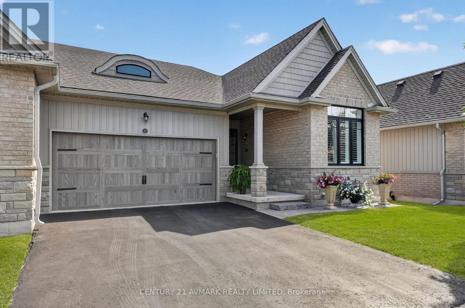 22 Borden Trail