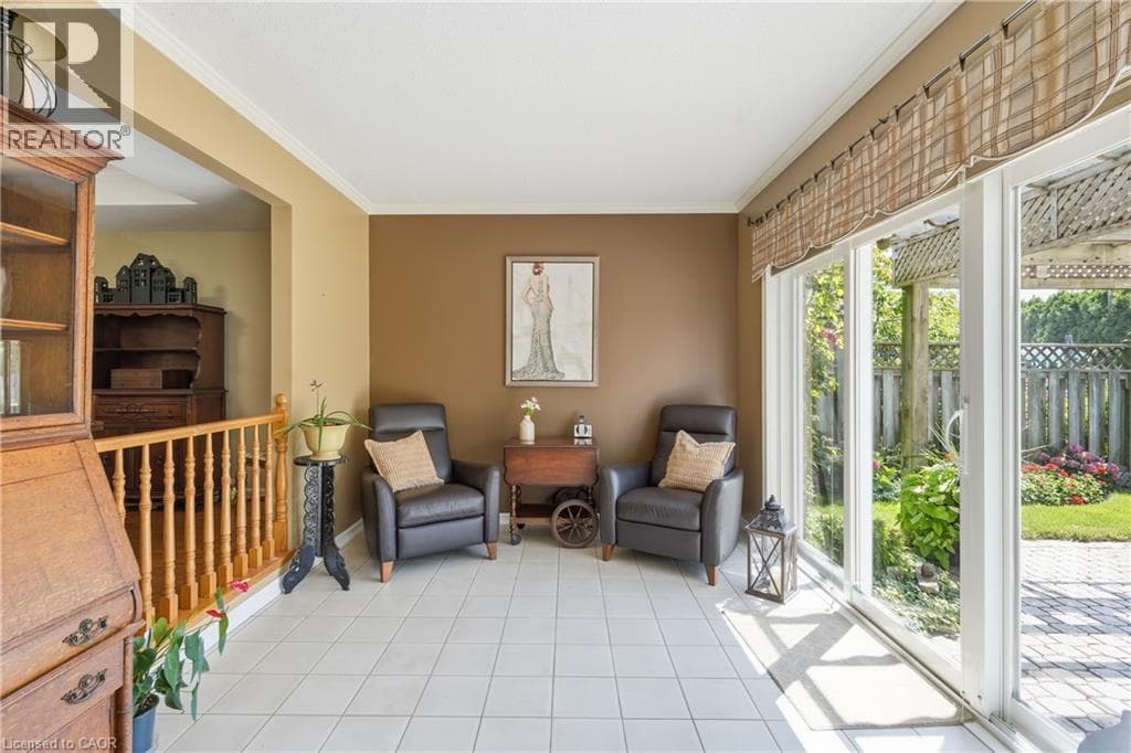 Single Family at 40 DALEMERE Crescent, St. Catharines, Ontario - Photo 10 - RE/MAX Garden City Realty