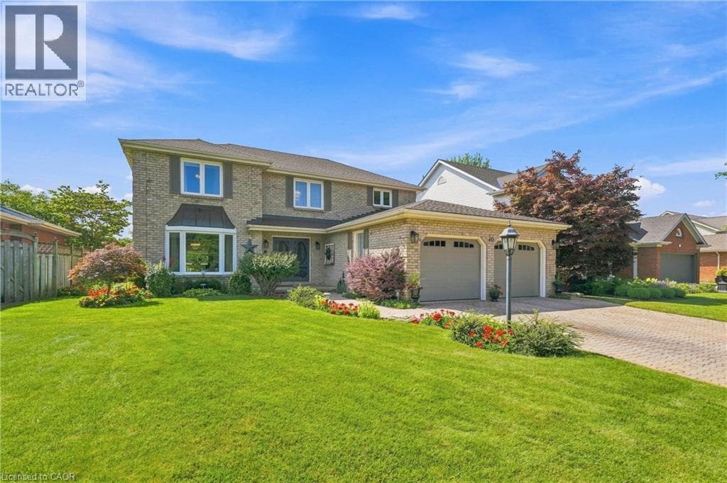 Single Family at 40 DALEMERE Crescent, St. Catharines, Ontario - Photo 3 - RE/MAX Garden City Realty