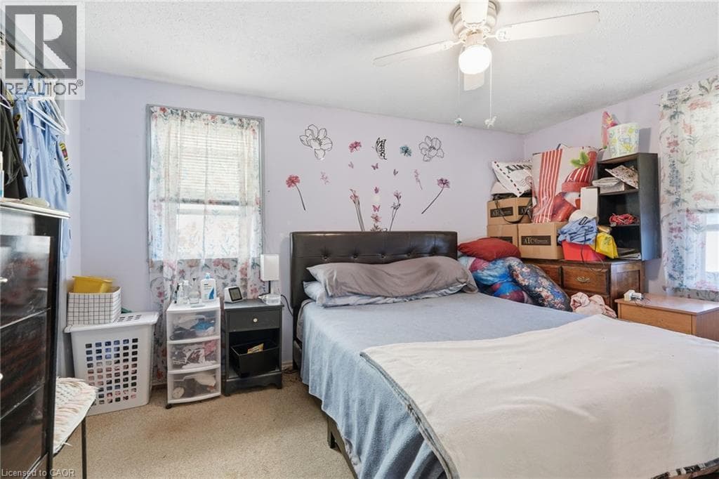 Single Family at 56 WELLAND Avenue, St. Catharines, Ontario - Photo 3 - RE/MAX Garden City Realty