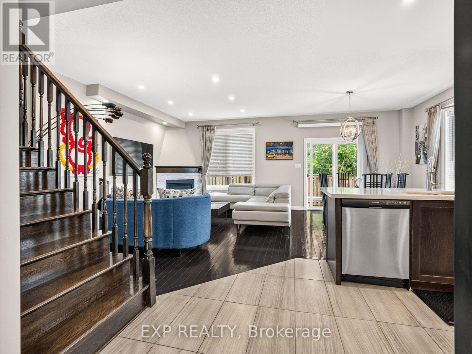 Single Family at 18- 257 Carla Avenue, Hamilton (Stoney Creek), Ontario - Photo 7 - RE/MAX Garden City Realty