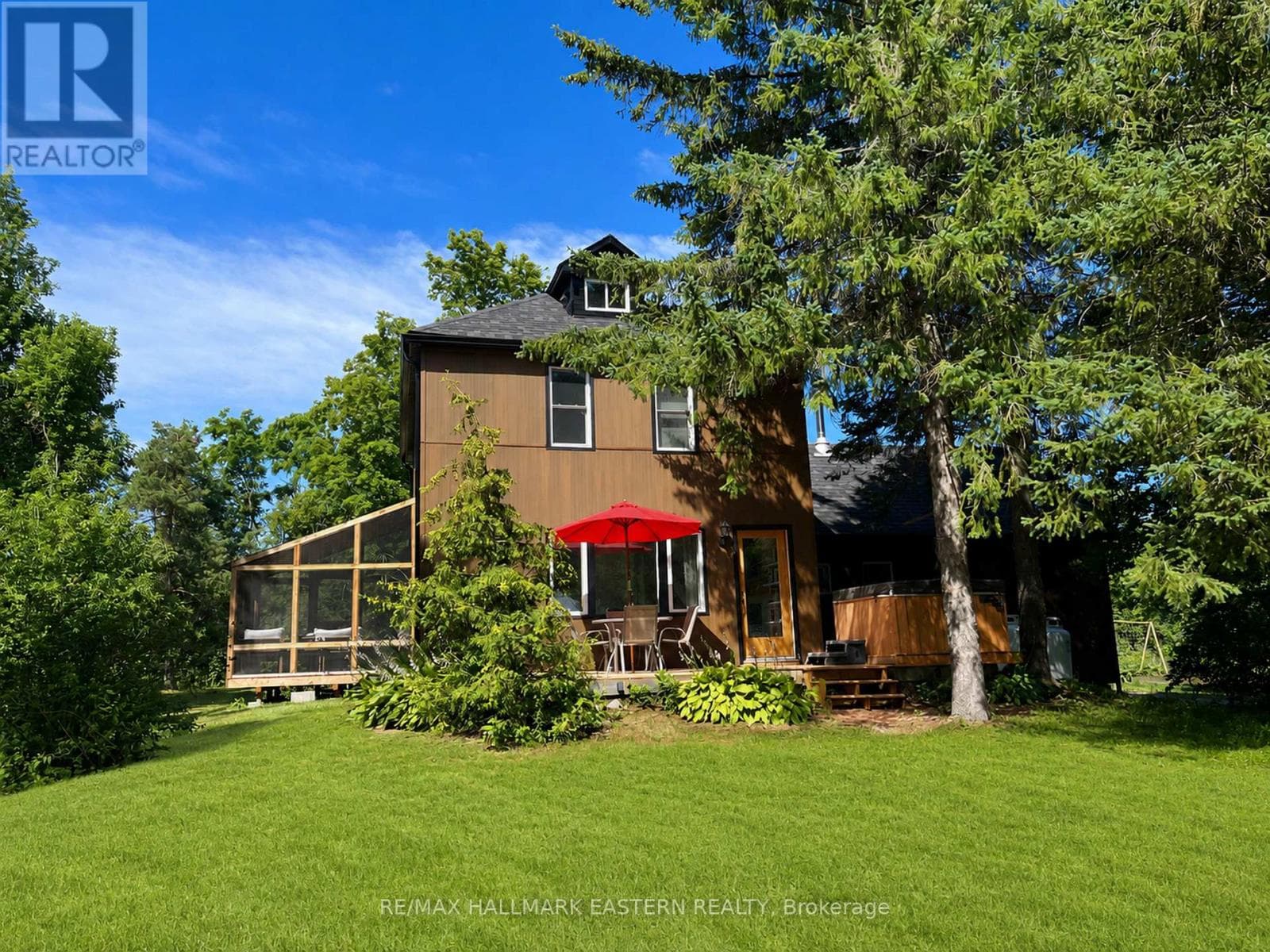 2279 Pigeon Lake Road