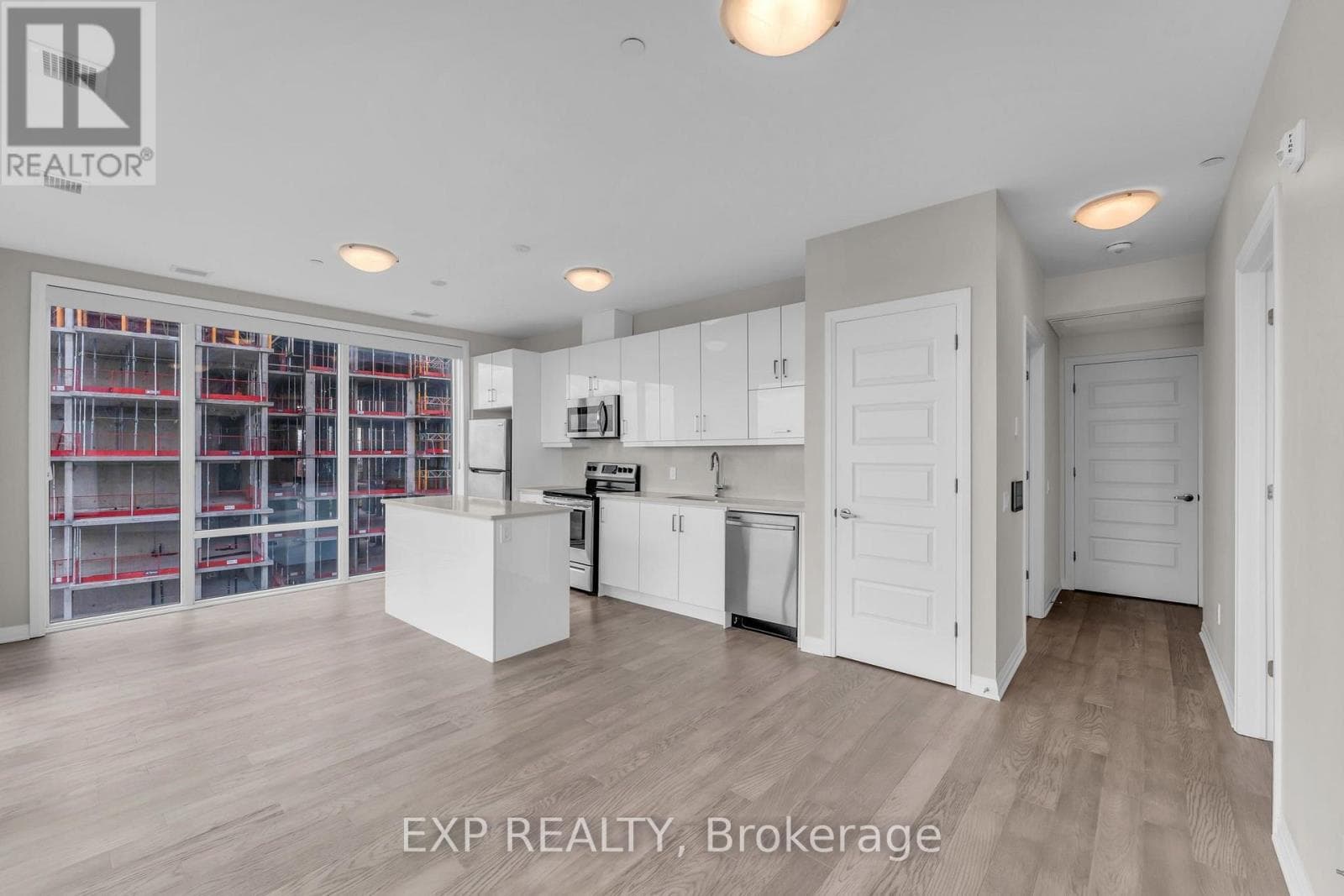 Single Family at 416- 95 Dundas Street, Oakville (GO Glenorchy), Ontario - Photo 2 - RE/MAX Garden City Realty