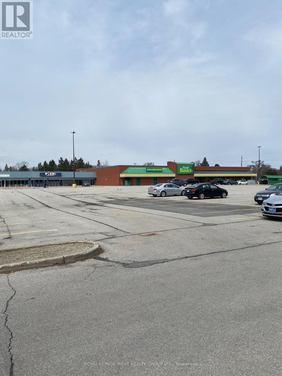 5- 5381 Lakeshore Road