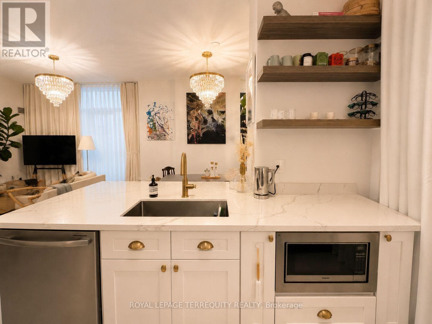 Single Family at 101- 60 St Clair Avenue, Toronto (Yonge-St. Clair), Ontario - Photo 2 - RE/MAX Garden City Realty