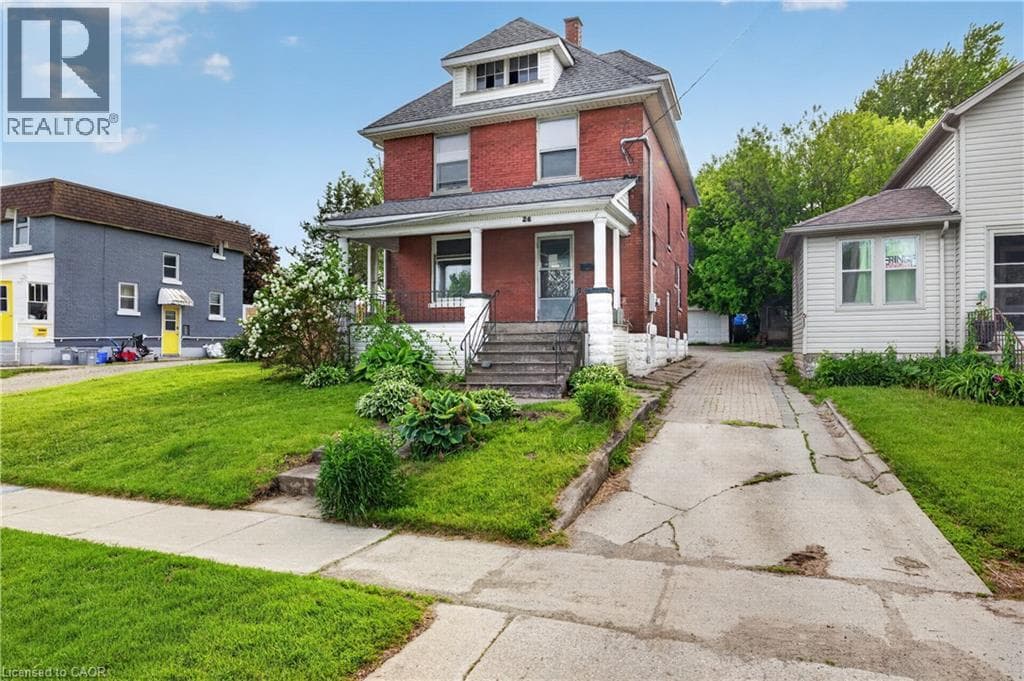 Single Family at 26 ARTHUR Avenue, St. Thomas, Ontario - Photo 3 - RE/MAX Garden City Realty